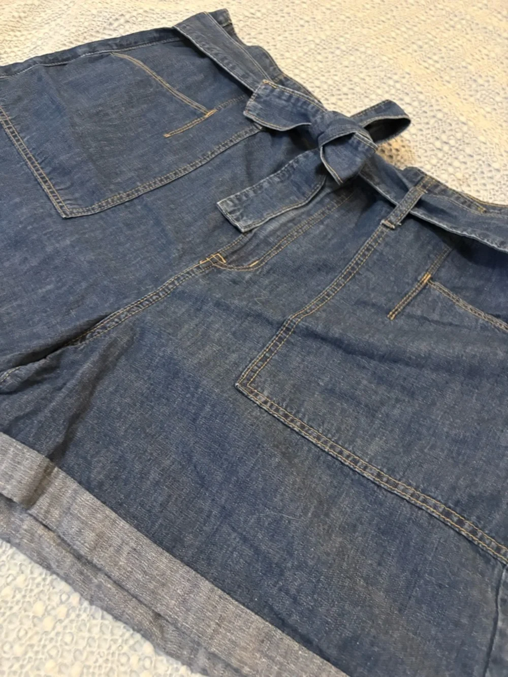 torrid Baggy Blue Denim Paperbag Tie & High Waist Shorts sz 20